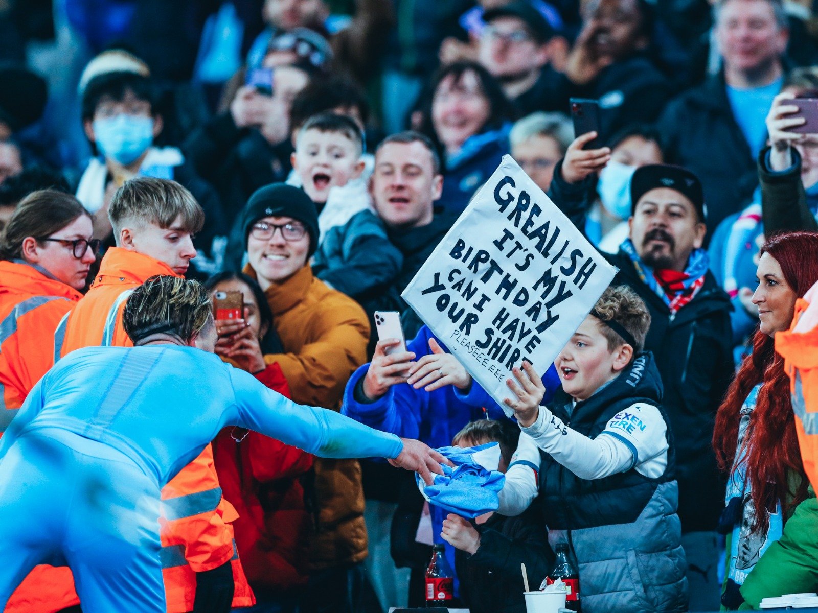 无论是球迷 无论是球迷